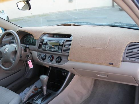 Used 2003 Toyota Camry LE image 35