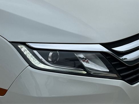 Used 2018 Honda Odyssey EX-L image 22