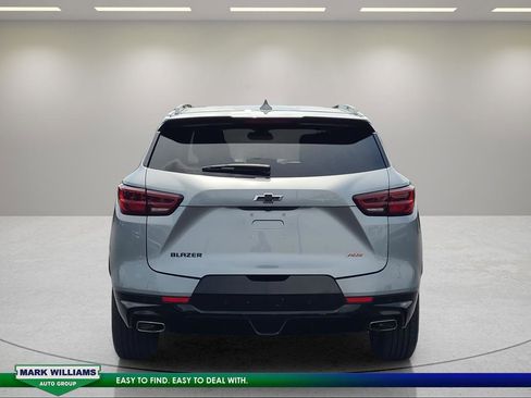 Used 2025 Chevrolet Blazer RS FWD image 5