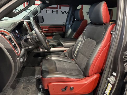 Used 2019 RAM 1500 Rebel image 9
