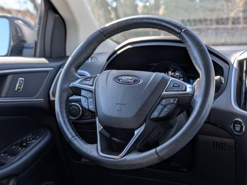 Used 2022 Ford Edge SEL w/ Convenience Package image 14