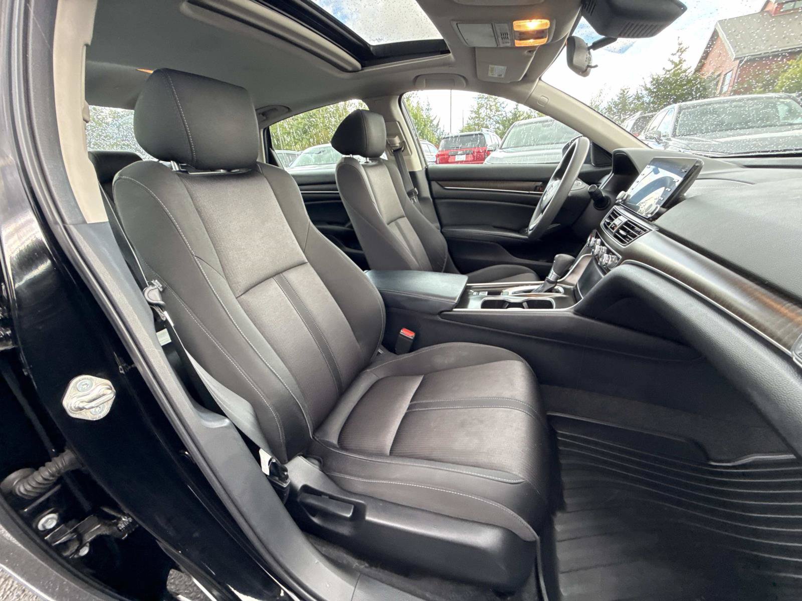 Certified 2018 Honda Accord EX image 13