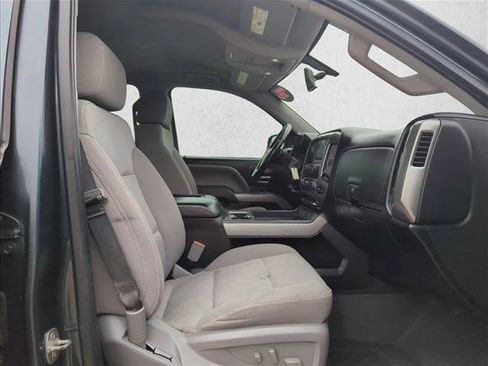 Used 2018 Chevrolet Silverado 1500 LT w/ All Star Edition image 18