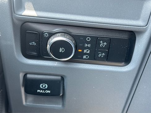 Used 2023 Ford F150 XLT AWD/4WD image 14