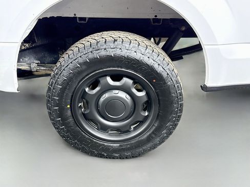 Used 2019 Ford F150 XL w/ Equipment Group 101A Mid AWD/4WD image 35