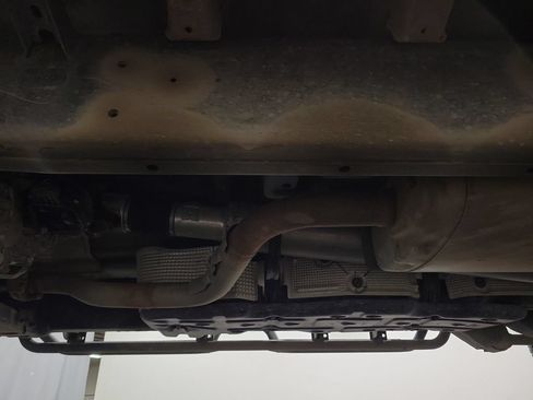 Used 2025 Toyota Tacoma TRD Off-Road AWD/4WD image 17
