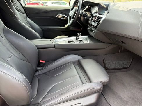 Used 2024 BMW Z4 M40i w/ Premium Package RWD image 41