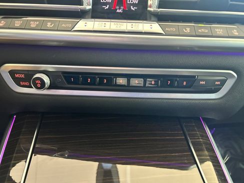 Used 2020 BMW X5 sDrive40i w/ Luxury Seating Package RWD image 60