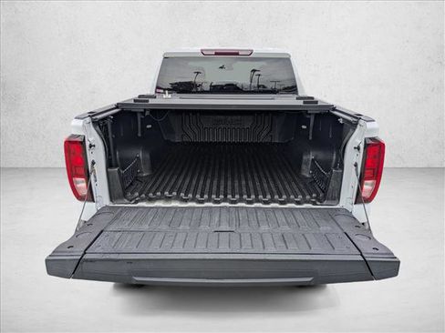 Used 2023 GMC Sierra 1500 Elevation image 6