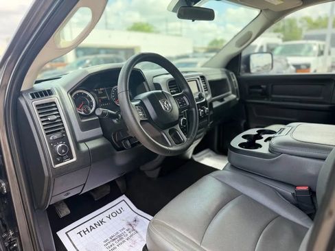 Used 2017 RAM 1500 Express AWD/4WD image 8