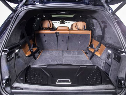 Used 2026 BMW X7 M60i w/ Climate Comfort Package AWD/4WD image 16