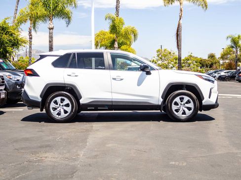 Used 2025 Toyota RAV4 LE FWD image 4