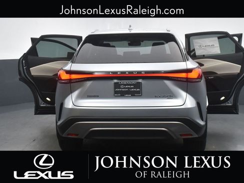 Used 2025 Lexus RX 350 w/ Convenience Package AWD/4WD image 35
