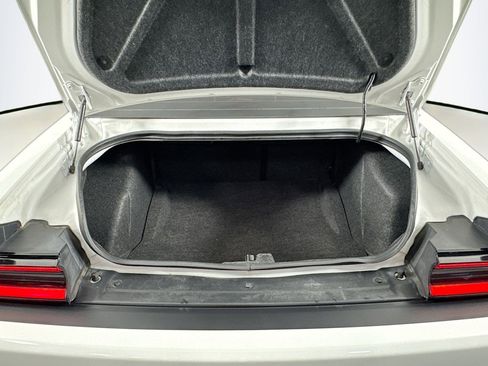 Used 2022 Dodge Challenger GT image 21