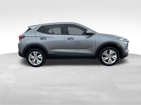 Used 2024 Buick Encore GX Preferred w/ Comfort Package AWD/4WD image 27