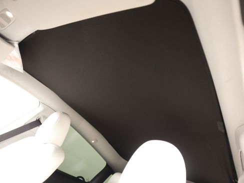 Used 2024 Tesla Model Y Long Range image 13