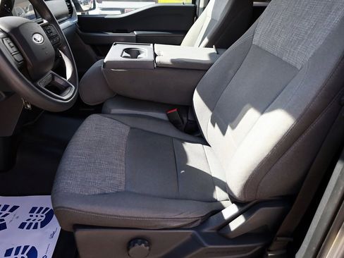 Used 2022 Ford F150 XLT image 11