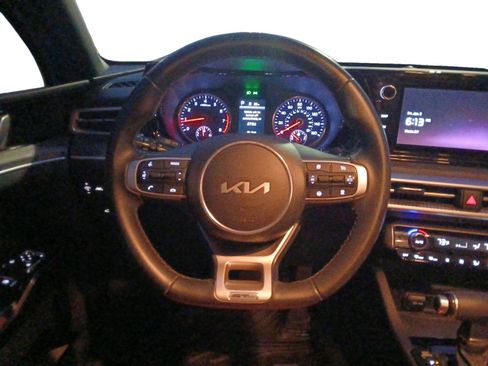 Used 2023 Kia K5 GT-Line w/ GT-Line Premium Package image 12