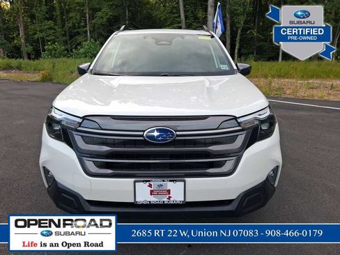 Used 2026 Subaru Forester Premium AWD/4WD image 8