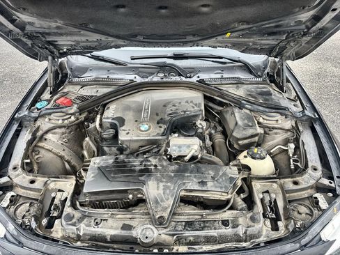 Used 2017 BMW 320i Sedan image 17