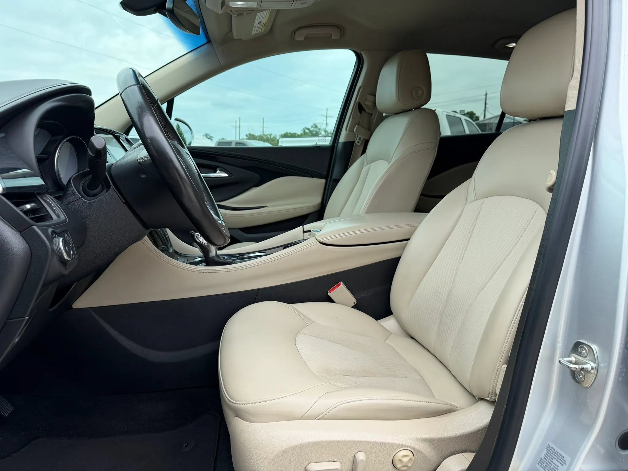 Used 2018 Buick Envision Preferred FWD image 9