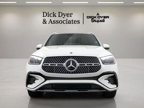 Used 2024 Mercedes-Benz GLE 350 4MATIC image 7