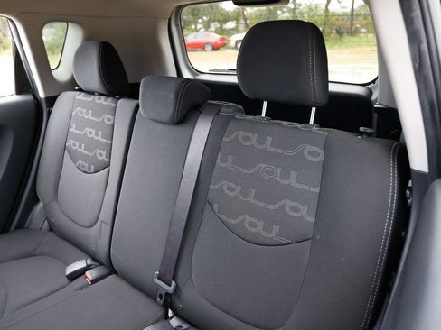 Used 2013 Kia Soul + w/ Eco Pkg image 8