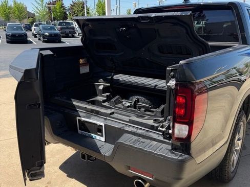 Used 2025 Honda Ridgeline RTL image 15