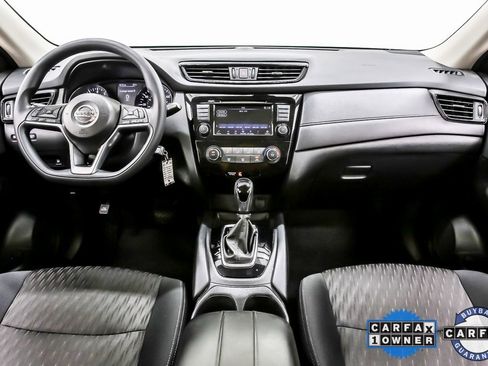 Used 2020 Nissan Rogue S image 17