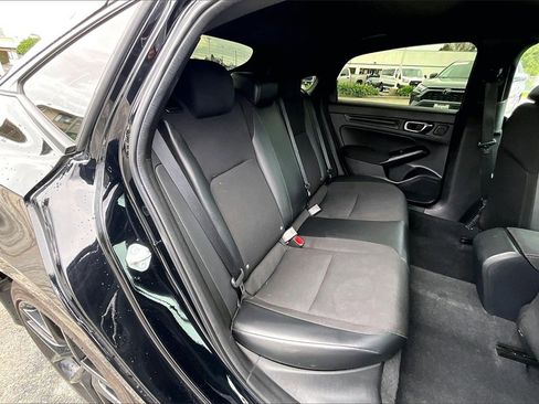 Used 2023 Honda Civic Sport image 25