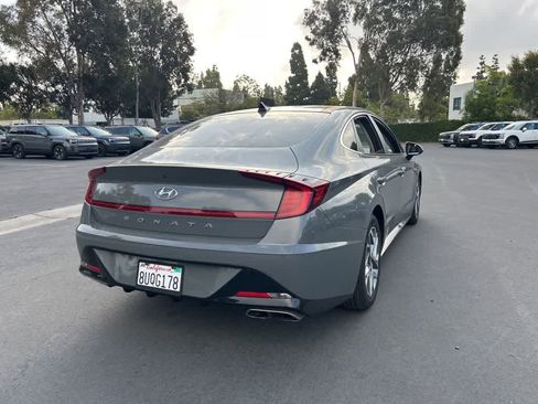 Used 2021 Hyundai Sonata SEL w/ Convenience Package FWD image 3