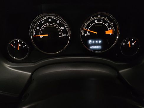 Used 2015 Jeep Compass High Altitude AWD/4WD image 23