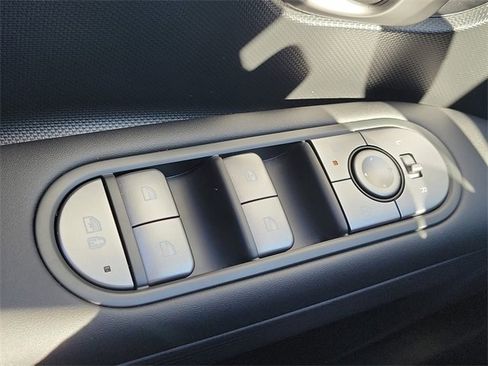 New 2026 Hyundai Ioniq 5 SE image 14