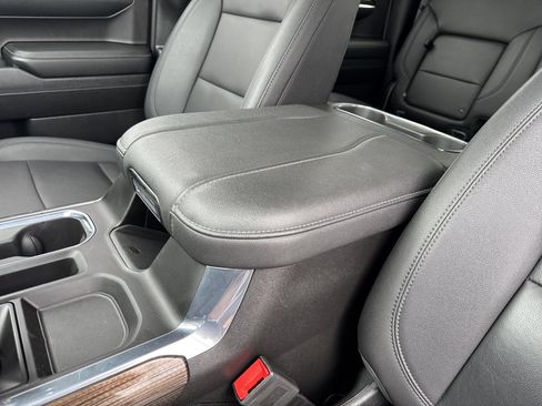 Used 2024 Chevrolet Silverado 1500 RST w/ Convenience Package II AWD/4WD image 15