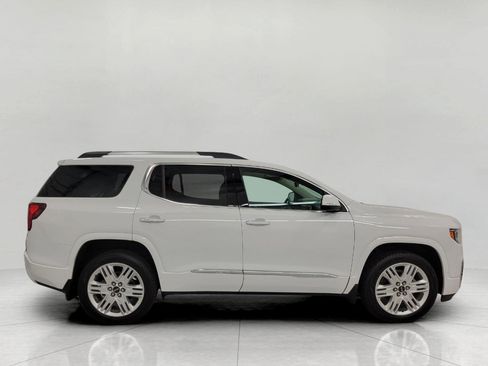 Used 2022 GMC Acadia Denali w/ Denali Ultimate Package image 11