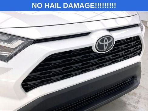 Used 2024 Toyota RAV4 XLE AWD/4WD image 30