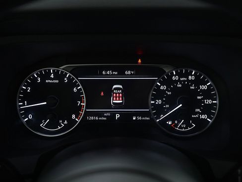 Used 2024 Nissan Pathfinder S image 25