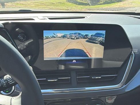 New 2026 Chevrolet Trax ACTIV FWD image 25