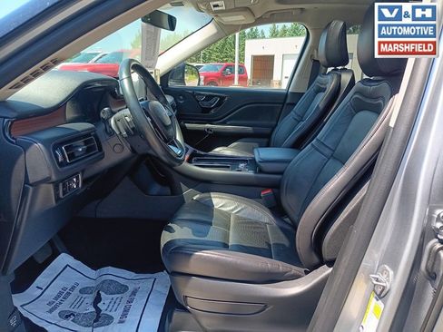 Used 2023 Lincoln Aviator Reserve AWD/4WD image 15