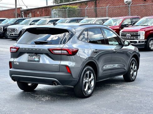 Used 2025 Ford Escape ST-Line Select AWD/4WD image 6