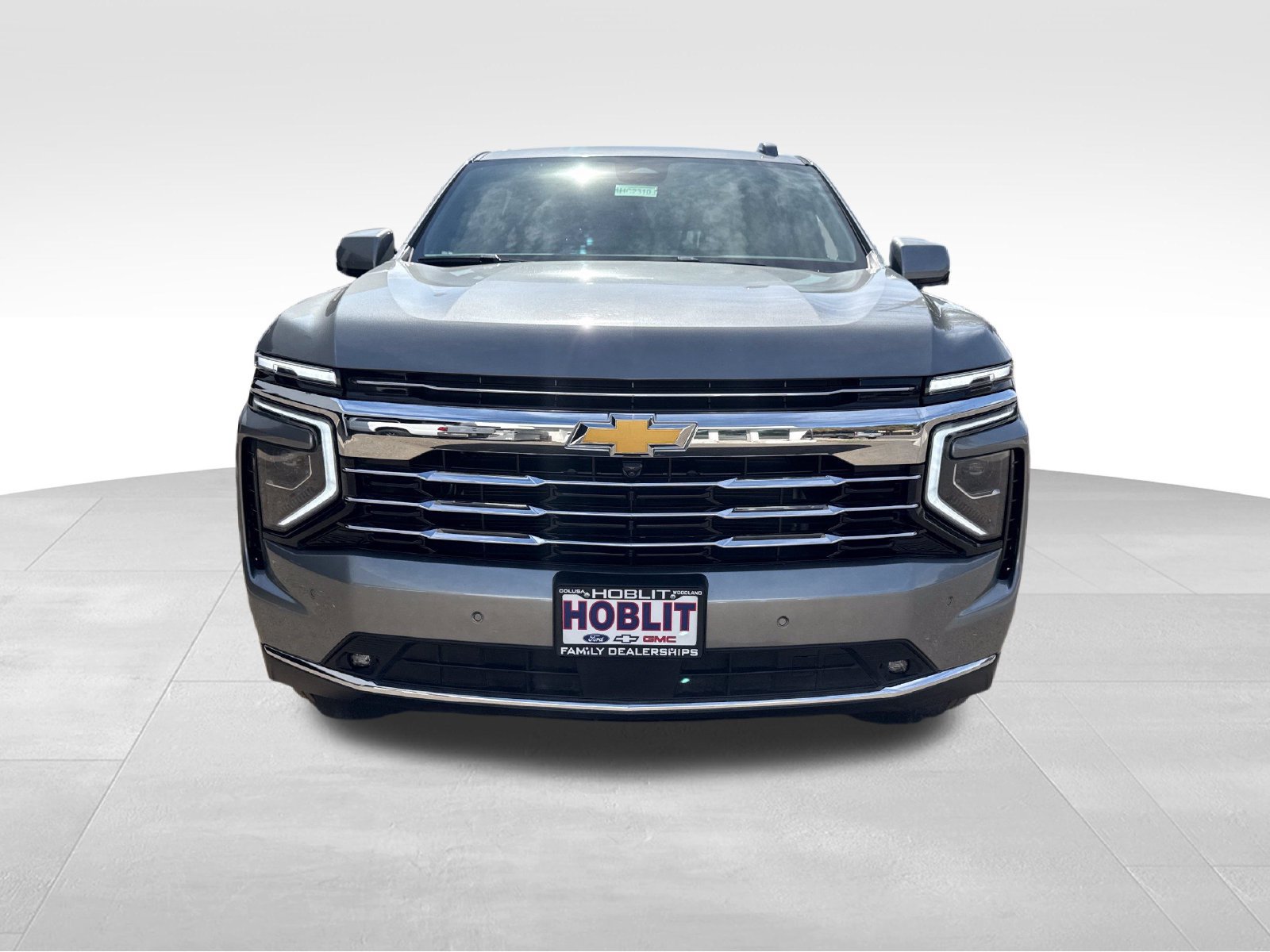 Used 2026 Chevrolet Suburban LT w/ Comfort Package AWD/4WD image 8