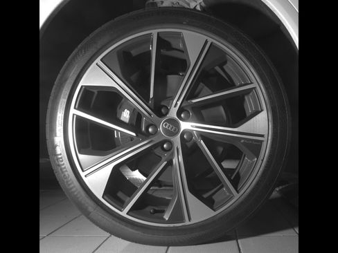 Certified 2024 Audi SQ5 Prestige AWD/4WD image 26
