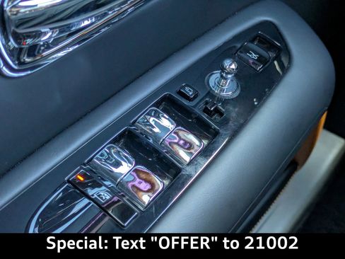 Used 2024 Rolls-Royce Ghost Black Badge image 28