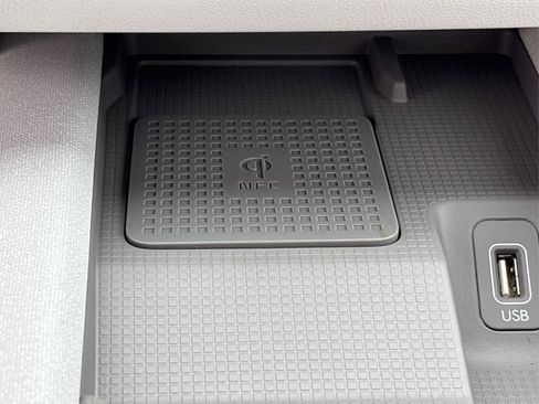 New 2025 Hyundai Ioniq 6 SEL image 31