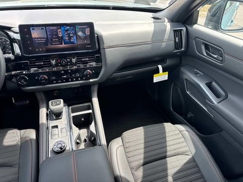 New 2026 Nissan Pathfinder Rock Creek AWD/4WD image 20