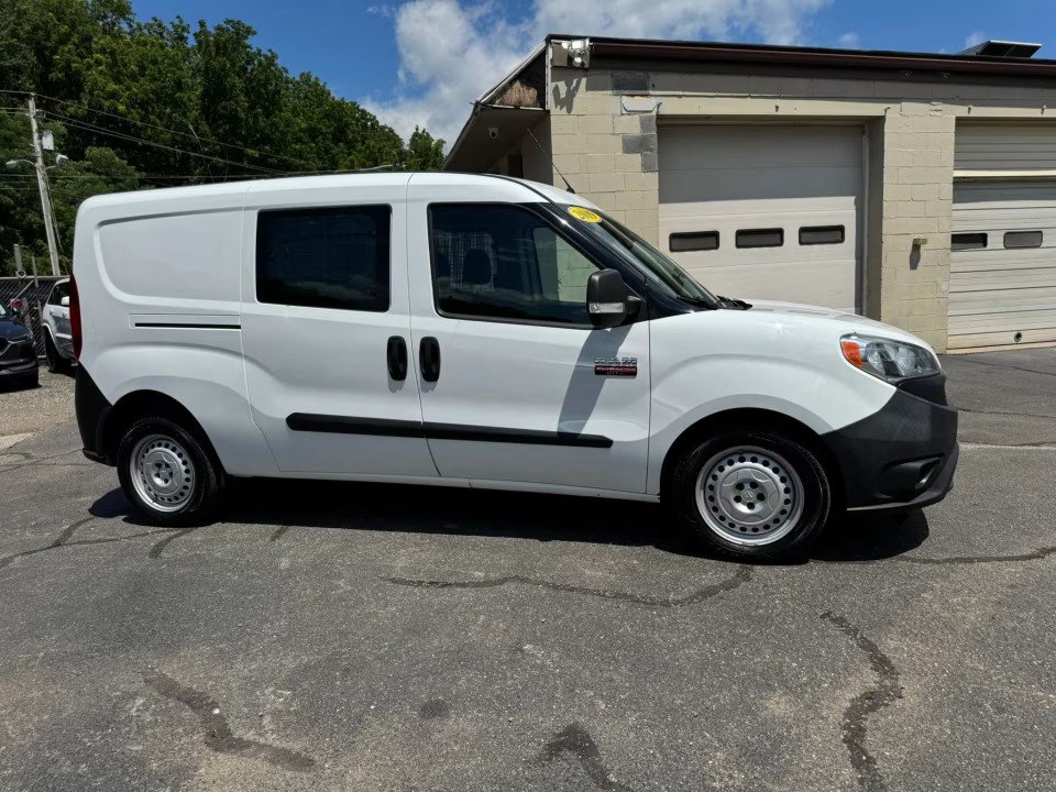 Used 2019 RAM ProMaster City Tradesman FWD image 6