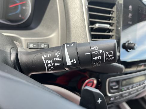 Used 2019 Honda Pilot Touring image 28