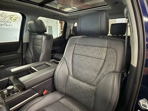Used 2024 Toyota Tundra Limited AWD/4WD image 16