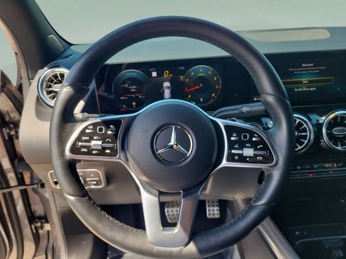 Certified 2022 Mercedes-Benz GLA 250 image 21