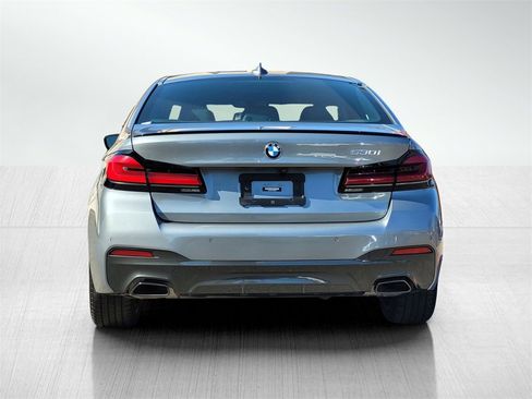 Used 2023 BMW 530i w/ M Sport Package image 5